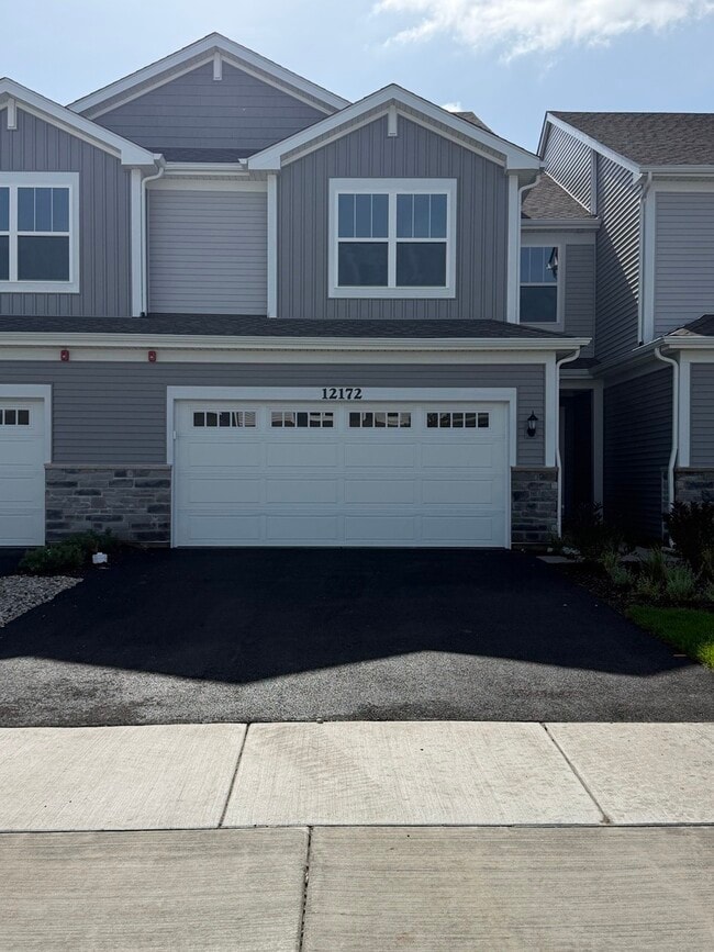 Building Photo - 12172 Dodwell St