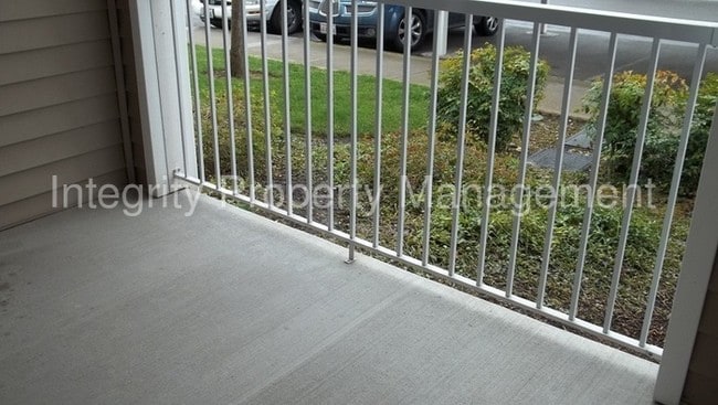 Building Photo - Ground Floor Unit