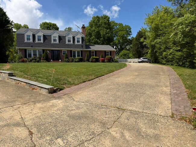 Foto del edificio - 2510 N Chambliss St