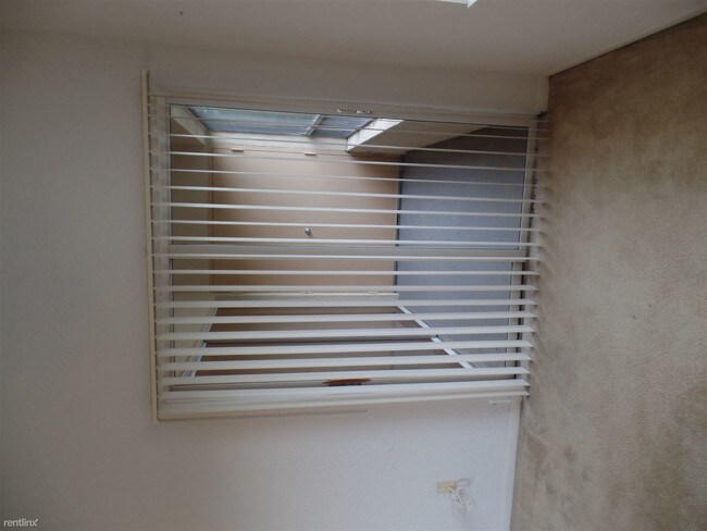 Foto del edificio - 1 br, 1 bath Condo - Sun Vista Gardens Unren