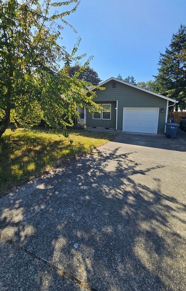 Building Photo - 13806 107th Ave Ct E