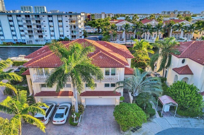 Foto del edificio - 3942 NE 171 St