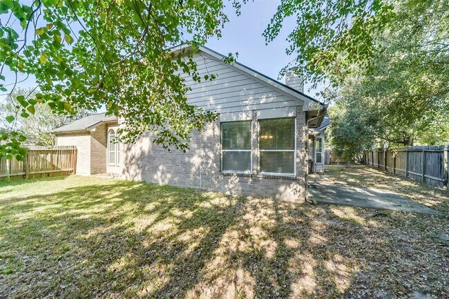 Building Photo - 440 Mystic Trail Loop