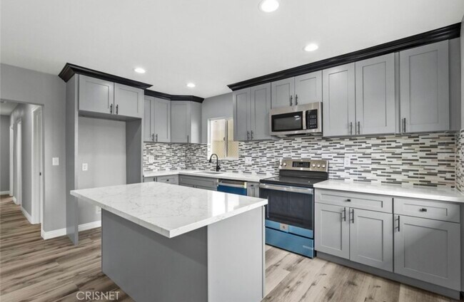 Foto del edificio - 42713 2nd St E