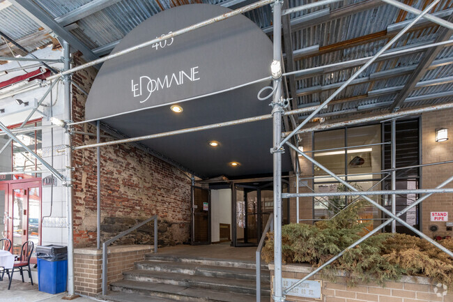 Entrance - Le Domaine Apartments