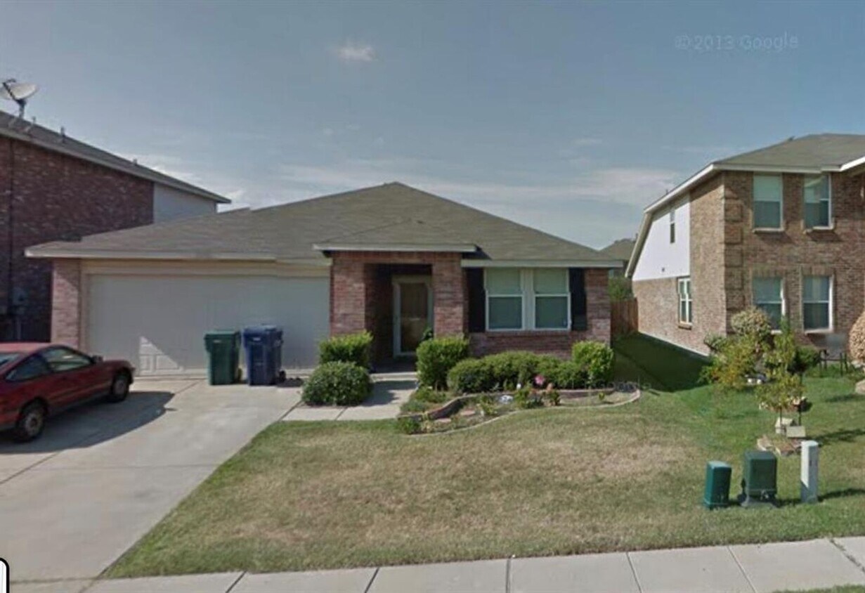 Primary Photo - Totally Remodeled 3 bed 2 bath