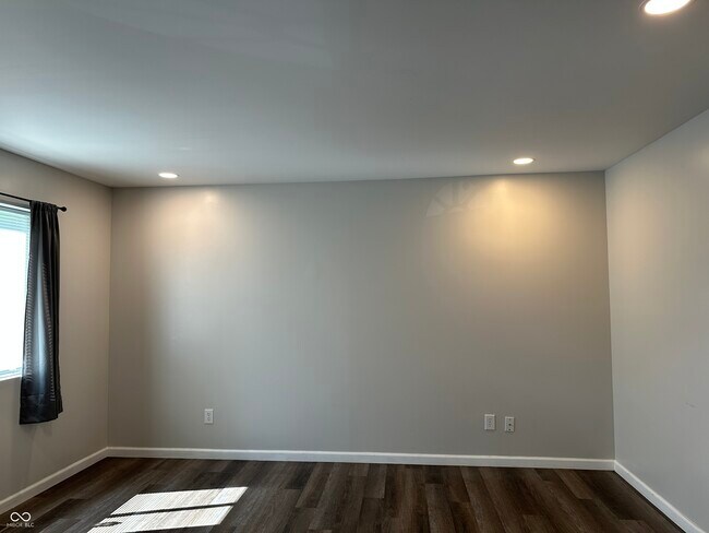 Foto del edificio - 2921 N Dearborn St