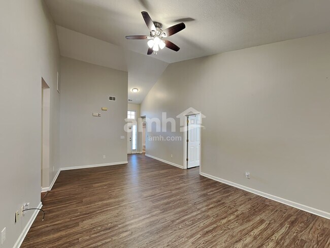 Building Photo - 3224 Blue Finch Lane