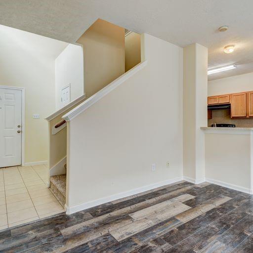 Foto del edificio - 6130 Yorkglen Manor Ln