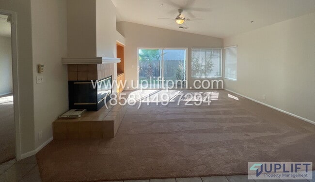 Building Photo - 819 Mimosa Creek Ln