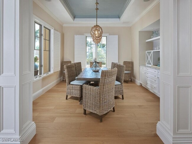 Building Photo - 377 Pirates Bight