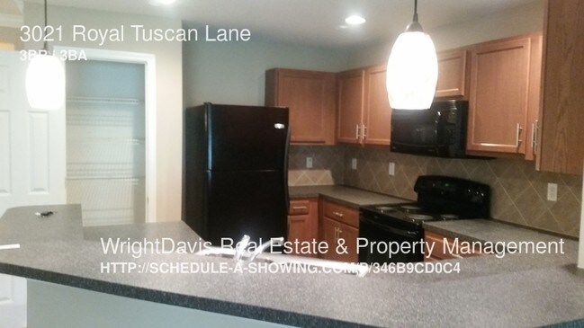 Building Photo - 3021 Royal Tuscan Ln
