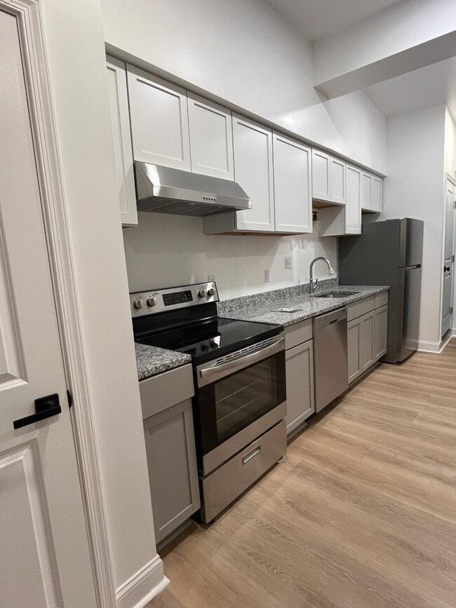 Building Photo - 1 N Potomac St