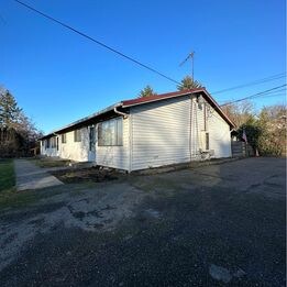 Primary Photo - 1609 E Columbia Ave