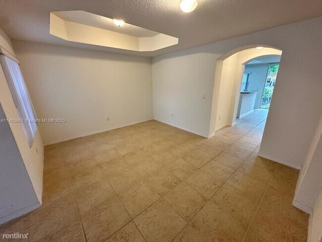 Building Photo - 3 br, 2.5 bath Townhome - 4922 Windward Wa...