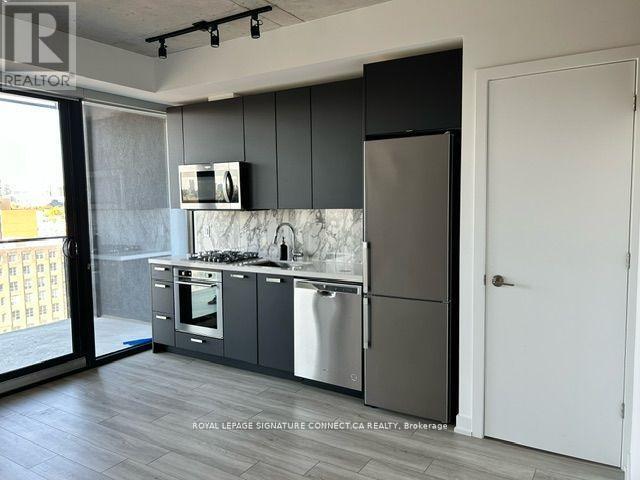 Photo du bâtiment - 458 Richmond St W