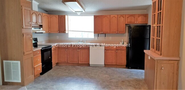 Foto del edificio - 3BR/2BA Home Conveniently Located By NAS JAX