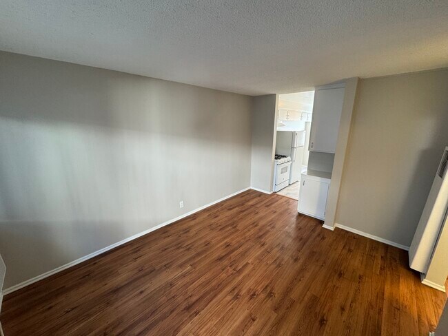 Foto del edificio - 6000 Franklin Ave