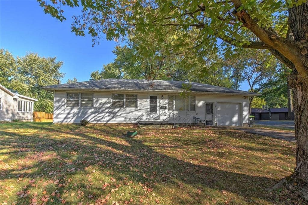 5438 E William Street Rd, Decatur, IL 62521 House Rental in Decatur