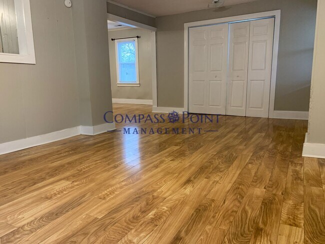 Foto del edificio - Come and Warm up In Your New Home!