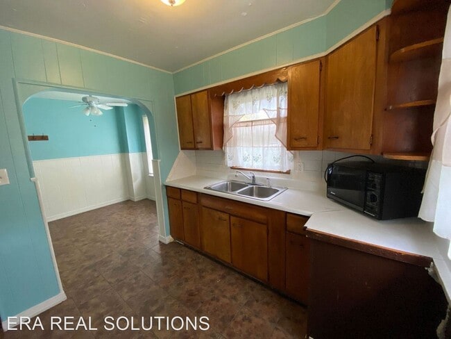 Building Photo - 3 br, 1 bath House - 1435 Republic Ave.