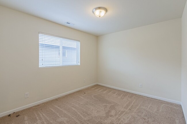 Foto del edificio - 1124 27th St NW