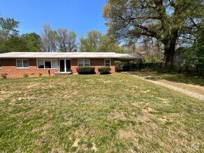 Building Photo - 1533 Beaucrest Ave