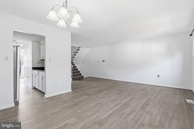 Foto del edificio - 9178 Laurelwood Ct