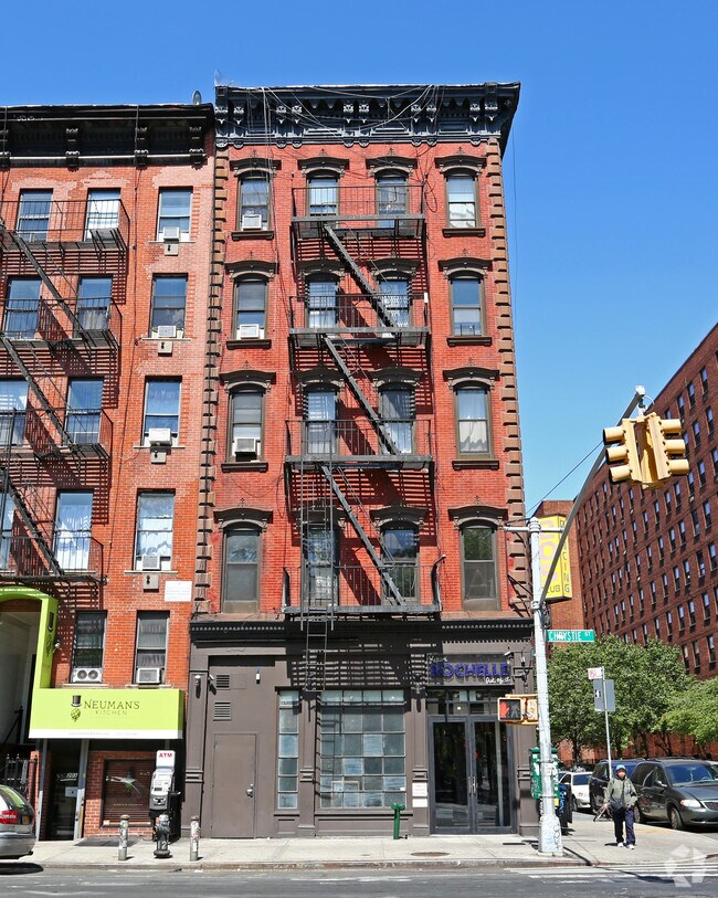 Foto del edificio - 205 Chrystie St
