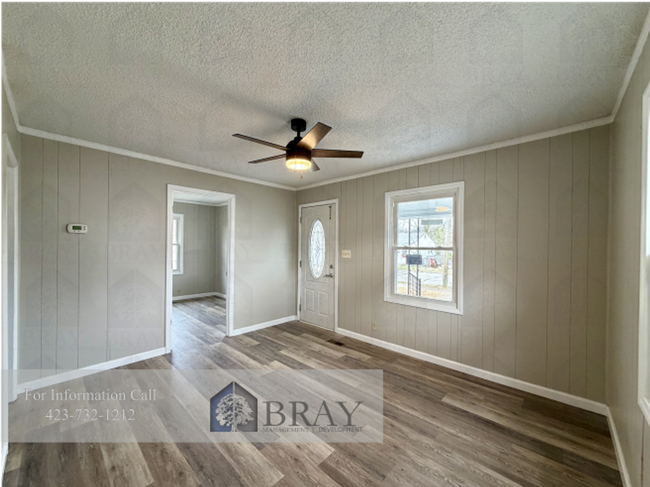 Foto del edificio - Charming Renovated Cottage in the Heart of Kingsport