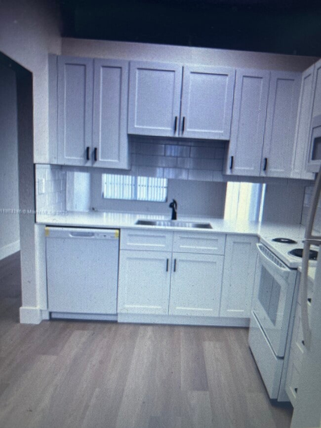 Building Photo - 11777 SW 108th Ln