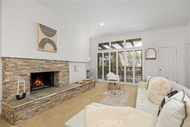 Building Photo - 2322 Palos Verdes Dr W