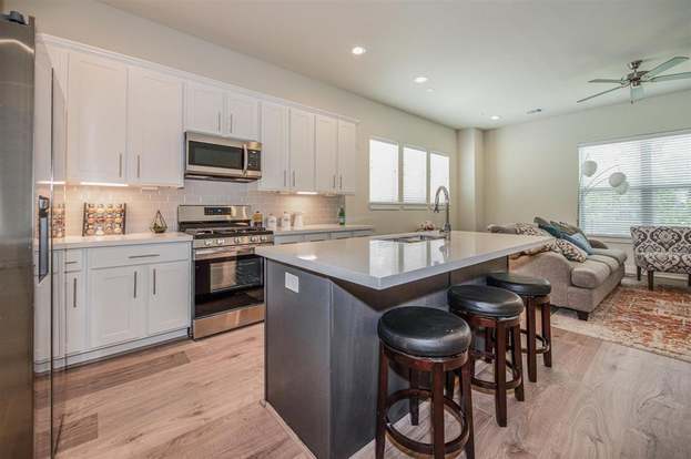 Building Photo - 9528 Retriever Way