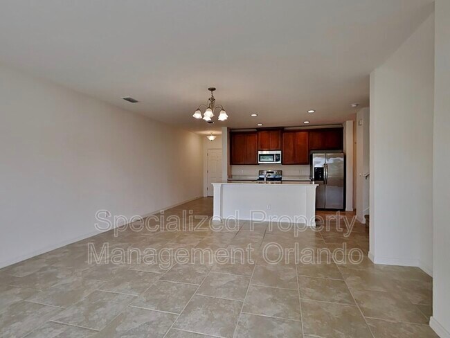 Foto del edificio - 4921 Conifer Cone Dr