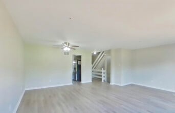 Building Photo - 1512 Cumberland Ct