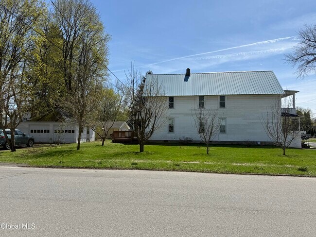 Foto del edificio - 172 Kingsboro Ave