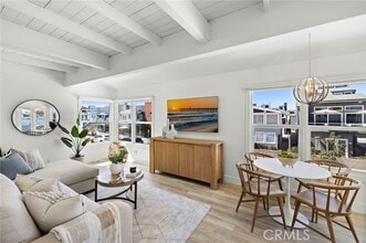 Building Photo - 207 Edgewater Pl