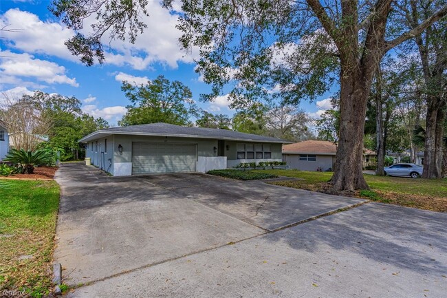 Building Photo - 4 br, 2 bath House - 413 R E Hillcrest Street