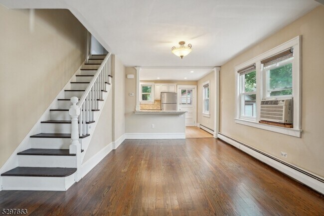 Foto del edificio - 7 Condict St