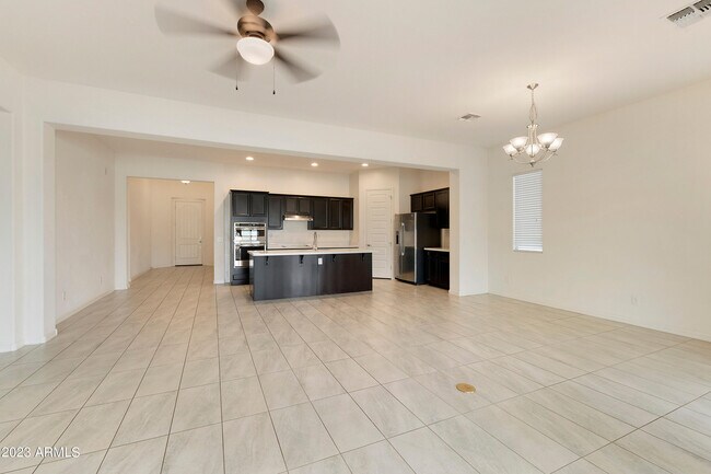 Foto del edificio - 10152 E Palladium Dr