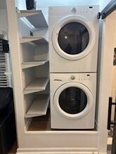 Building Photo - 589 Bramhall Ave