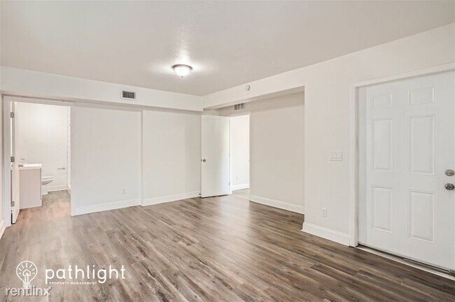 Building Photo - 4 br, 2 bath House - 4926 Haines Road N UNIT