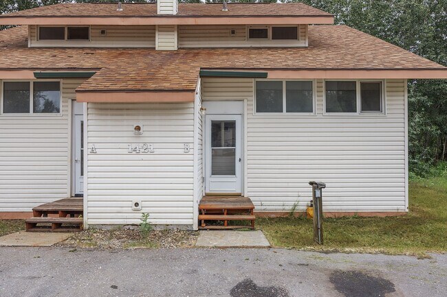 Foto del edificio - 1421 Kent Ct