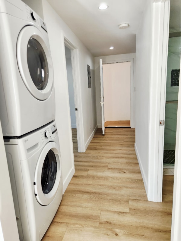 Foto del edificio - 2407 Abbot Kinney Blvd