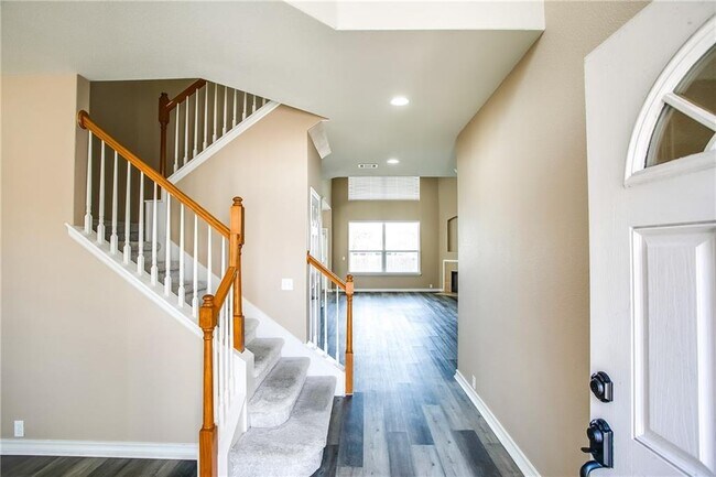 Building Photo - 20804 Penny Royal Dr