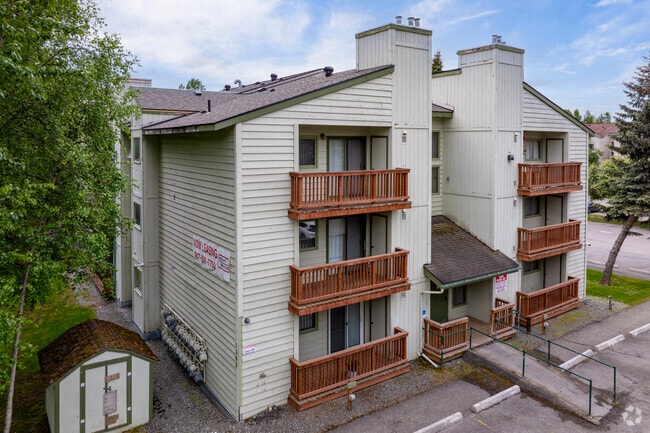 Alternate 1 - Green Tree Apartments