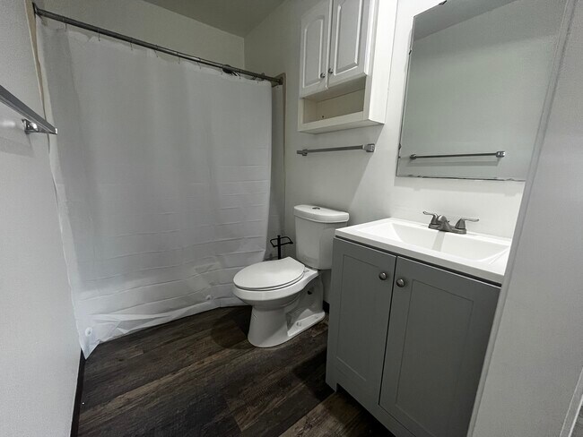 Foto del edificio - 52 Nathan Drive