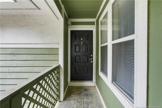 Foto del edificio - 6716 Willowbrook Dr