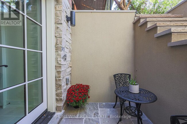 Building Photo - 83 Clinton St