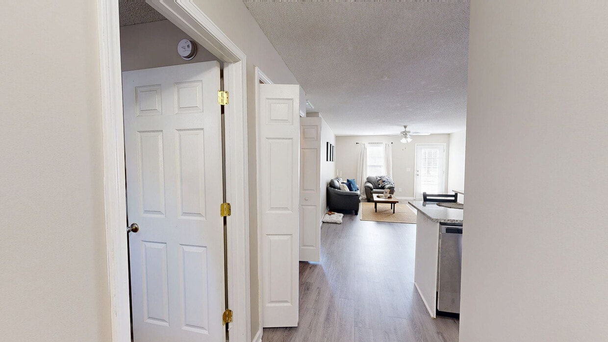 Photo - 864 Clemson Apartments